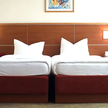 ホテル Parkhotel 3*