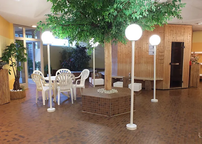 Отель Parkhotel